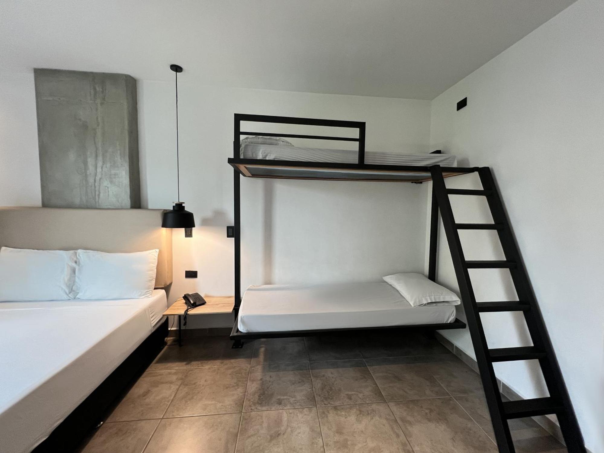 Apartahotel 메딜린 외부 사진