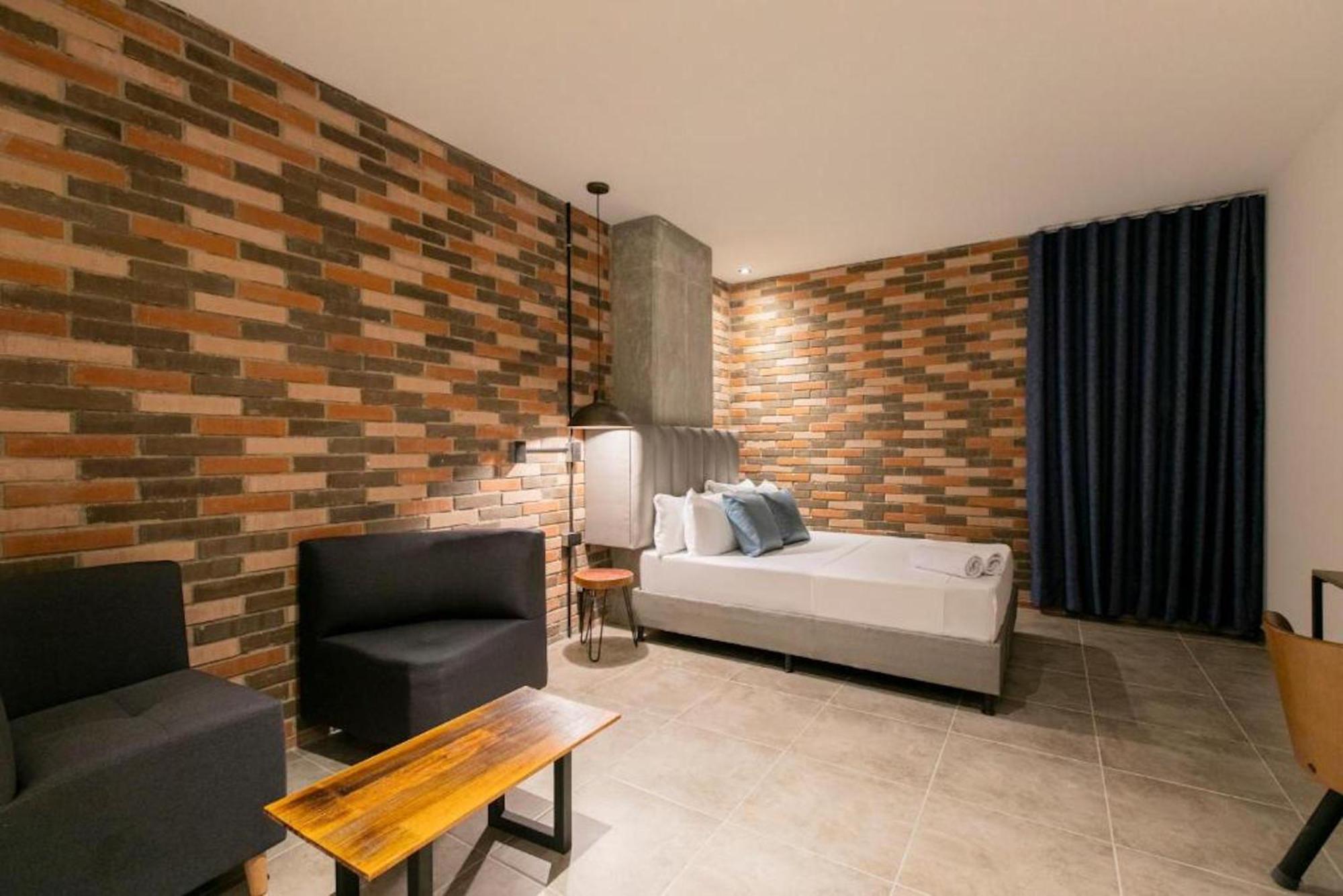 Apartahotel 메딜린 외부 사진