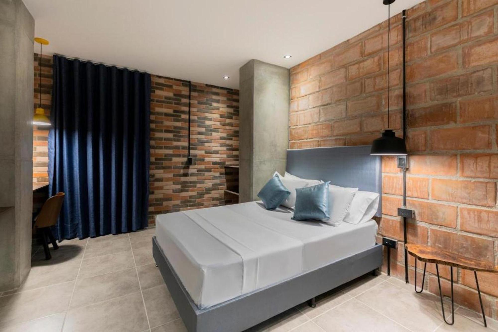 Apartahotel 메딜린 외부 사진